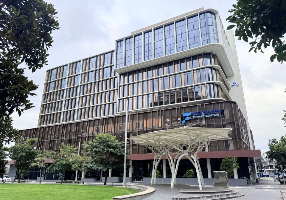 invest-sunshine-coast-horizontal-1920x1340-maroochydore-private-hospital-exterior