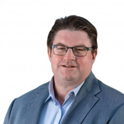 alex-lever-shaw-headshot-transparent